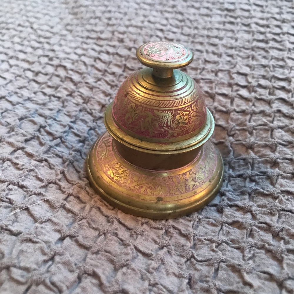 Vintage small claw bell with holder - Picture 1 of 9